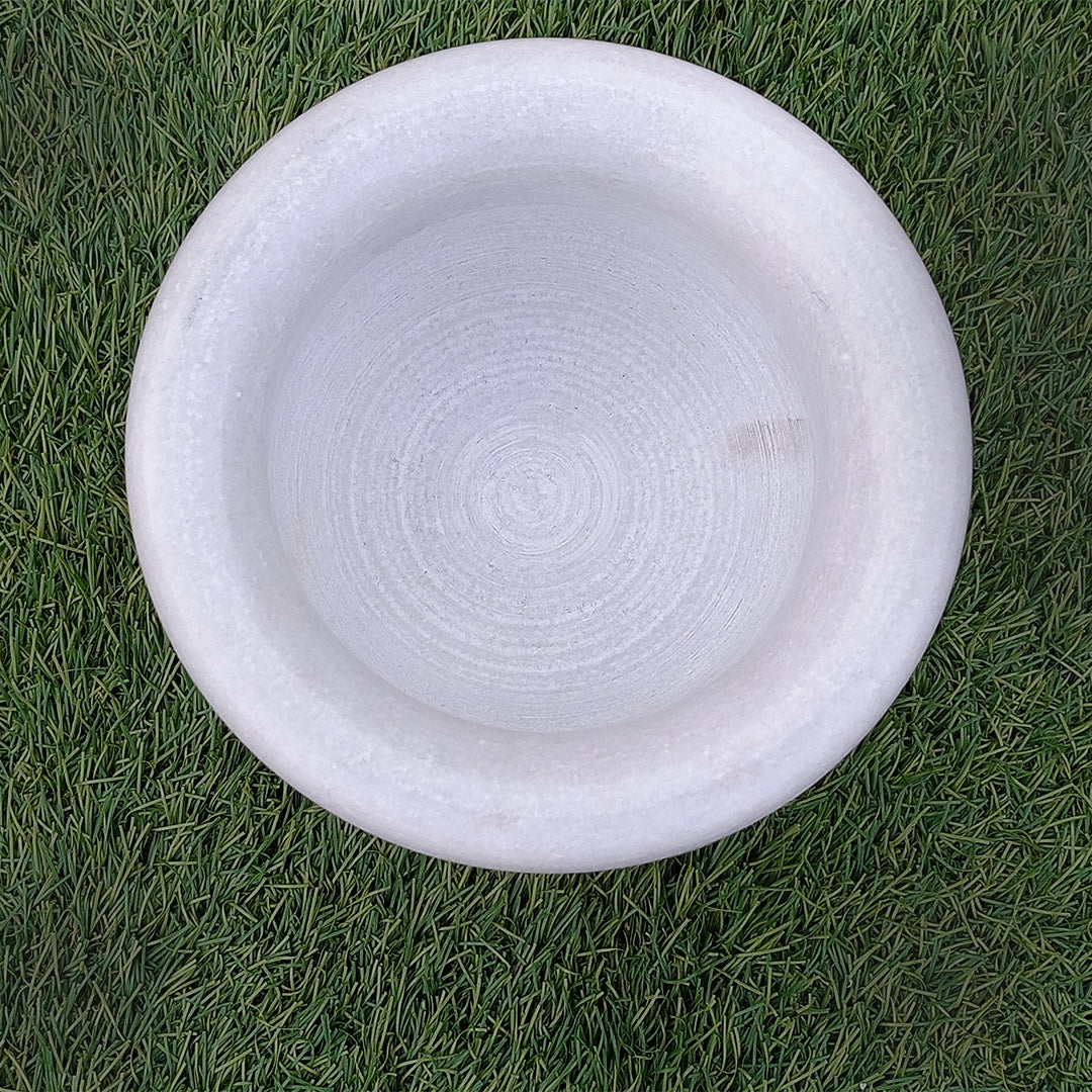 "Introducing Elegance in Every Curve: The Marble Round Planter Collection"