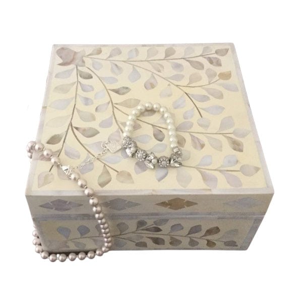 Customized Handmade Mother of Pearl Floral Pattern Jewelry Box